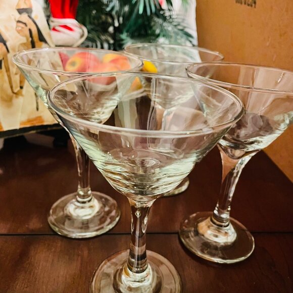 Libbey Martini Party 4-Piece Set - Picture 6 of 10